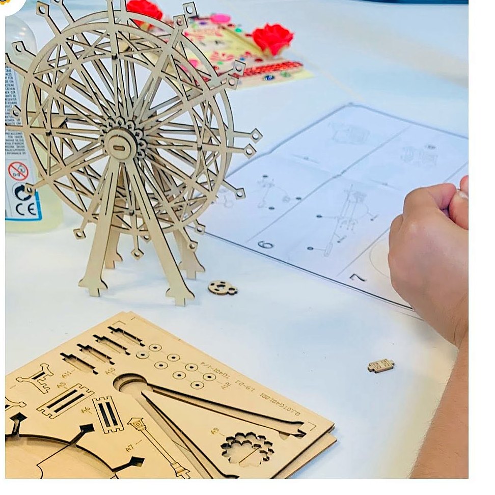 Wooden Ferris wheel