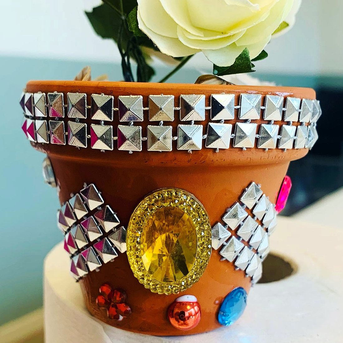 Jewelled flower pot